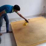 Nệm cao su sau một thời gian dài sử dụng sẽ gây mùi & vết bẩn cứng đầu