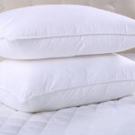 Ruột gối hơi được làm từ chất liệu 100% polyester có tính đàn hồi, mềm mại