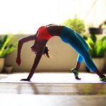 Yoga gồm các bài tập giúp cải thiện thể chất, tinh thần và cả tâm linh của người tập
