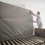 Xoay, lật nệm thường xuyên sẽ làm tăng tuổi thọ của nệm