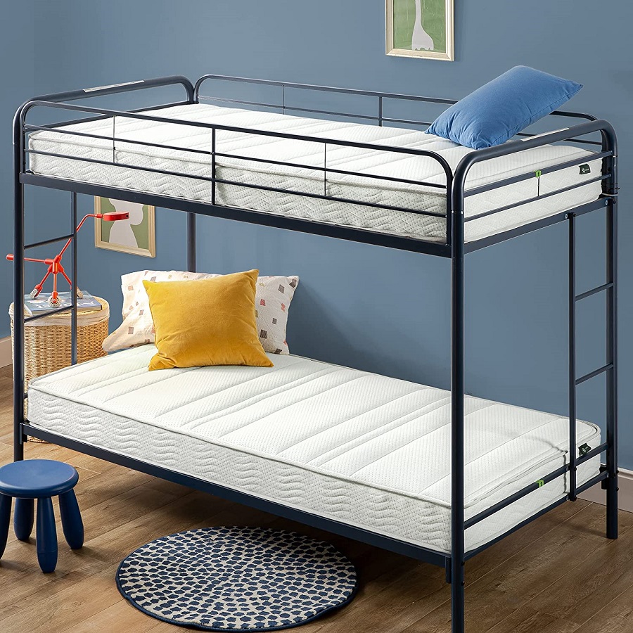 Chọn đệm giường tầng có kích thước phù hợp sẽ giúp tăng tính thẩm mỹ cho không gian nghỉ ngơi của trẻ