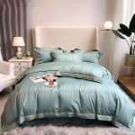 Chăn ga gối đệm tencel có đặc tính thấm hút mồ hôi tốt, cách nhiệt dùng được cho cả mùa đông và mùa hè